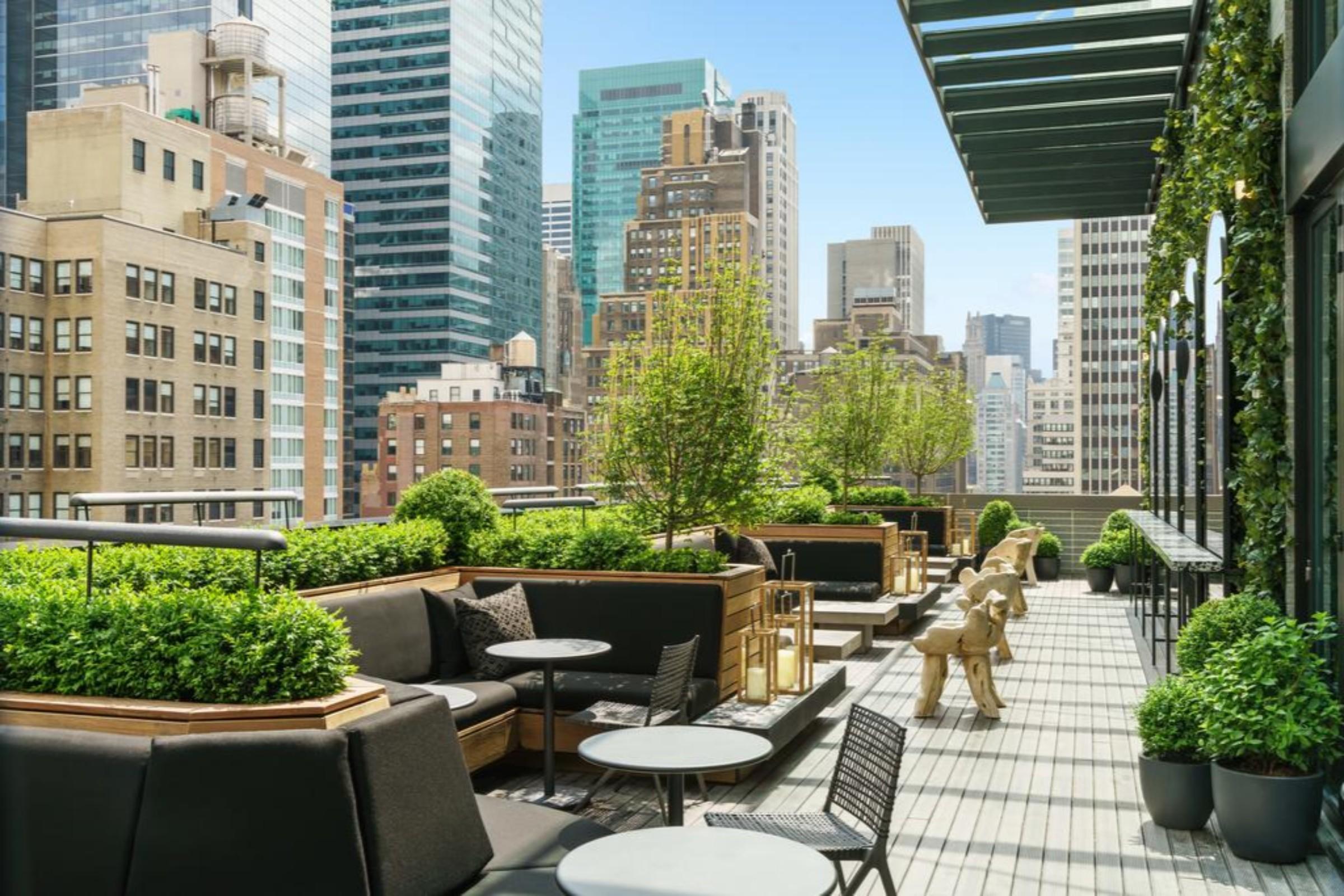 Ac Hotel By Marriott New York Times Square Екстер'єр фото