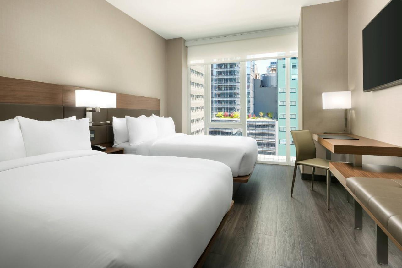 Ac Hotel By Marriott New York Times Square Екстер'єр фото